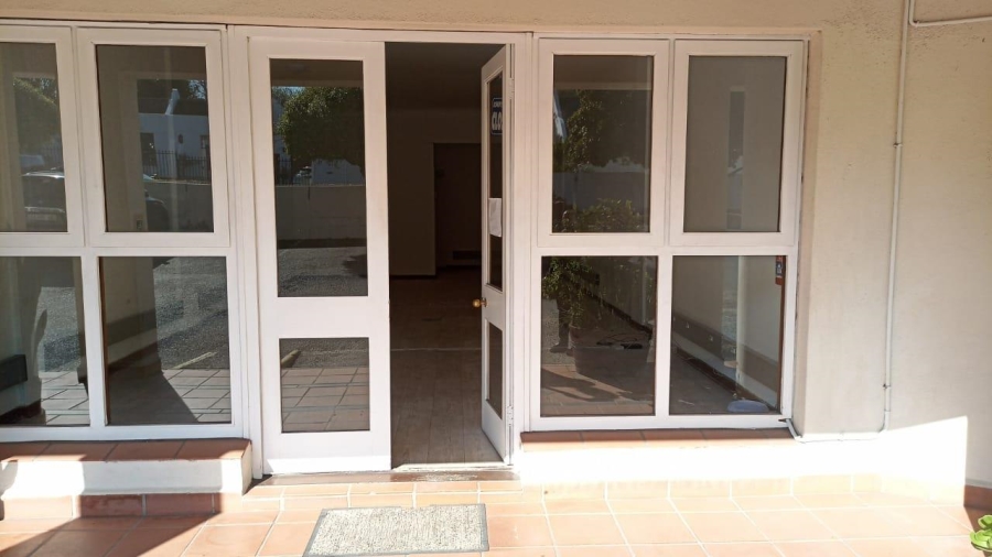 To Let commercial Property for Rent in Hout Bay Western Cape